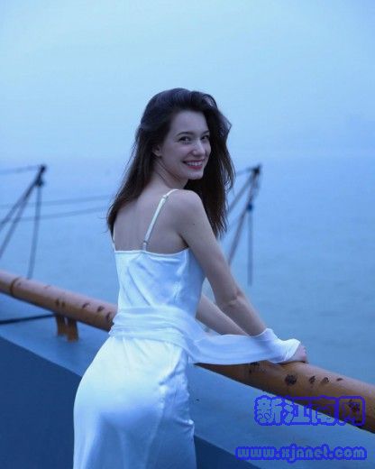 ѪŮ Anastasia Cebulska (mng)ֵ@W(wng)